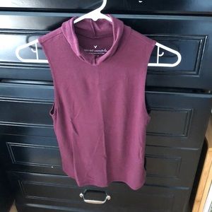 Sleeveless turtle neck